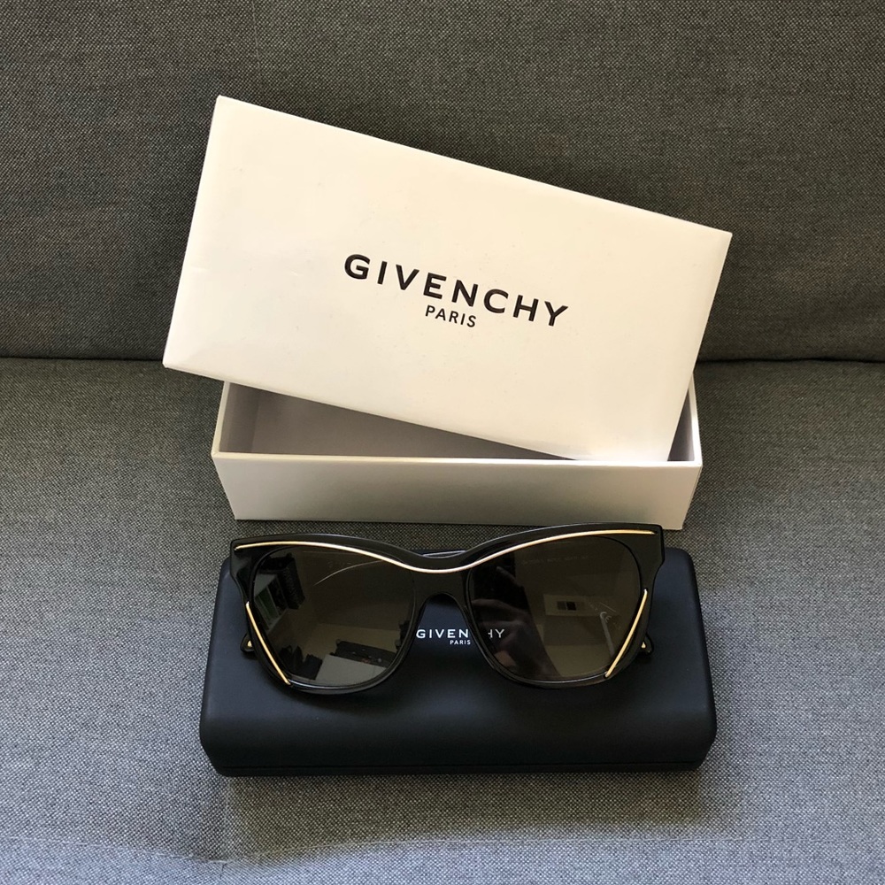 Givenchy Women sunglasses